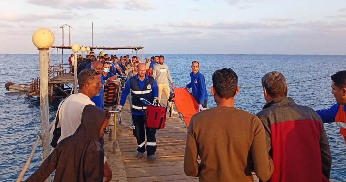 Four bodies recovered from Red Sea day after tourist boat capsizes