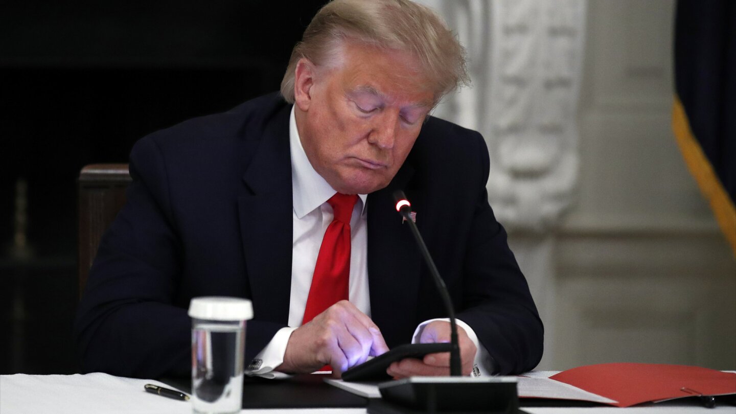 ‘Trump sucks up oxygen here’: US Prez dominates Carney, Poilievre’s poll pitch |Canada election 2025