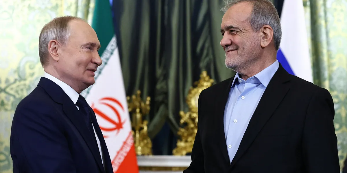 China and Russia Keep Their Distance From Iran During Crisis