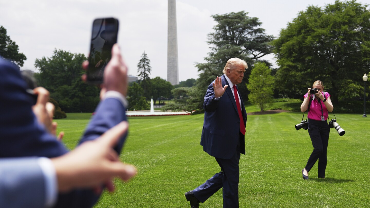 Trump will visit a remote immigration detention site in the Florida Everglades